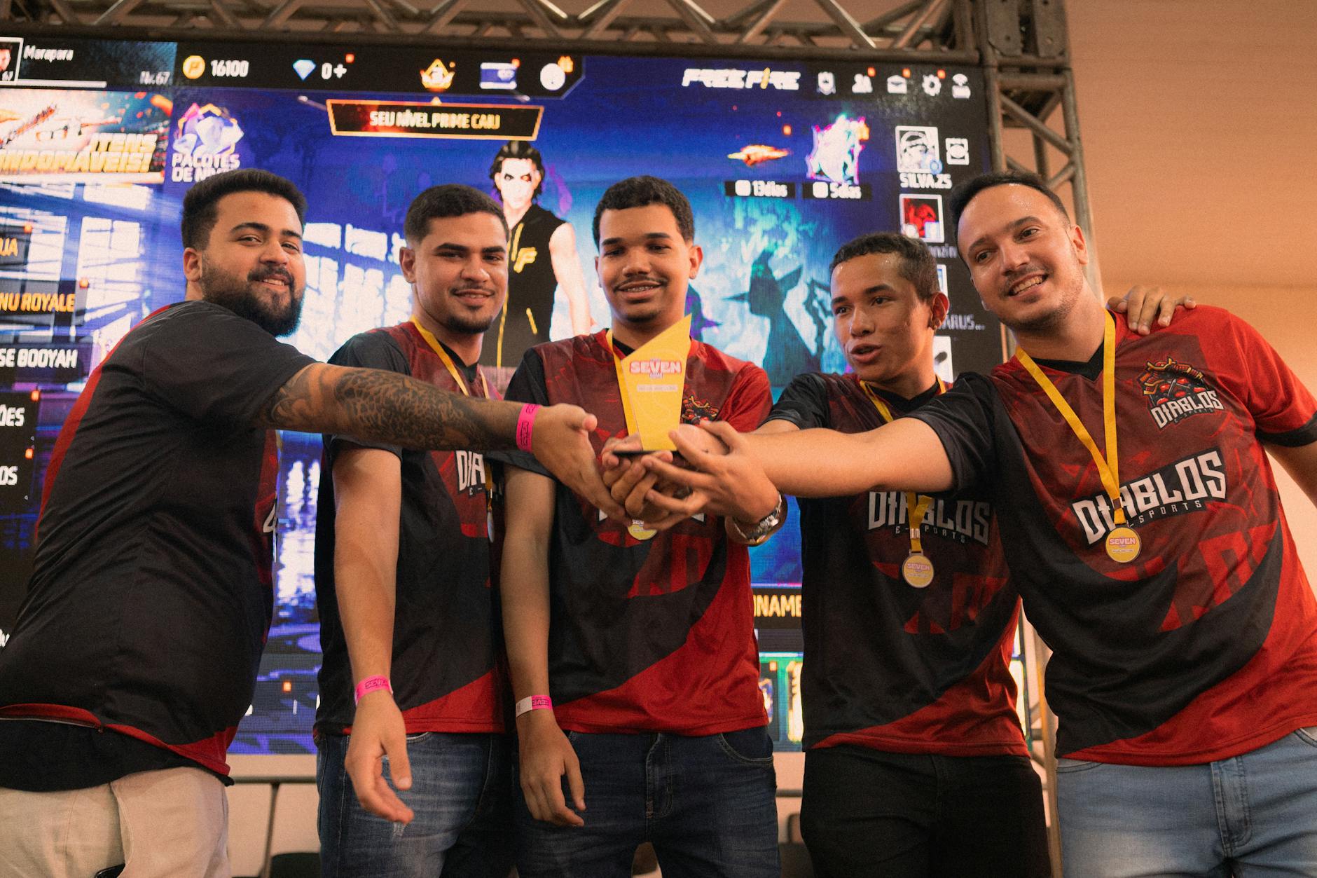 Diablo 4 Surpreende com Aniversário de Fogo: Goblins, XP e Cosméticos de Graça!