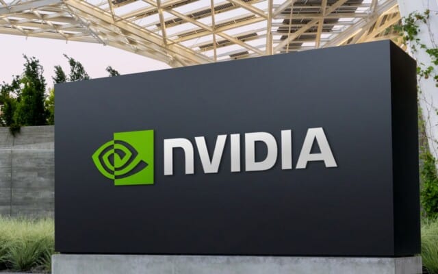 NVIDIA EXPLODE em receitas de US$ 81,6 bilhões: o que a IA revelou?