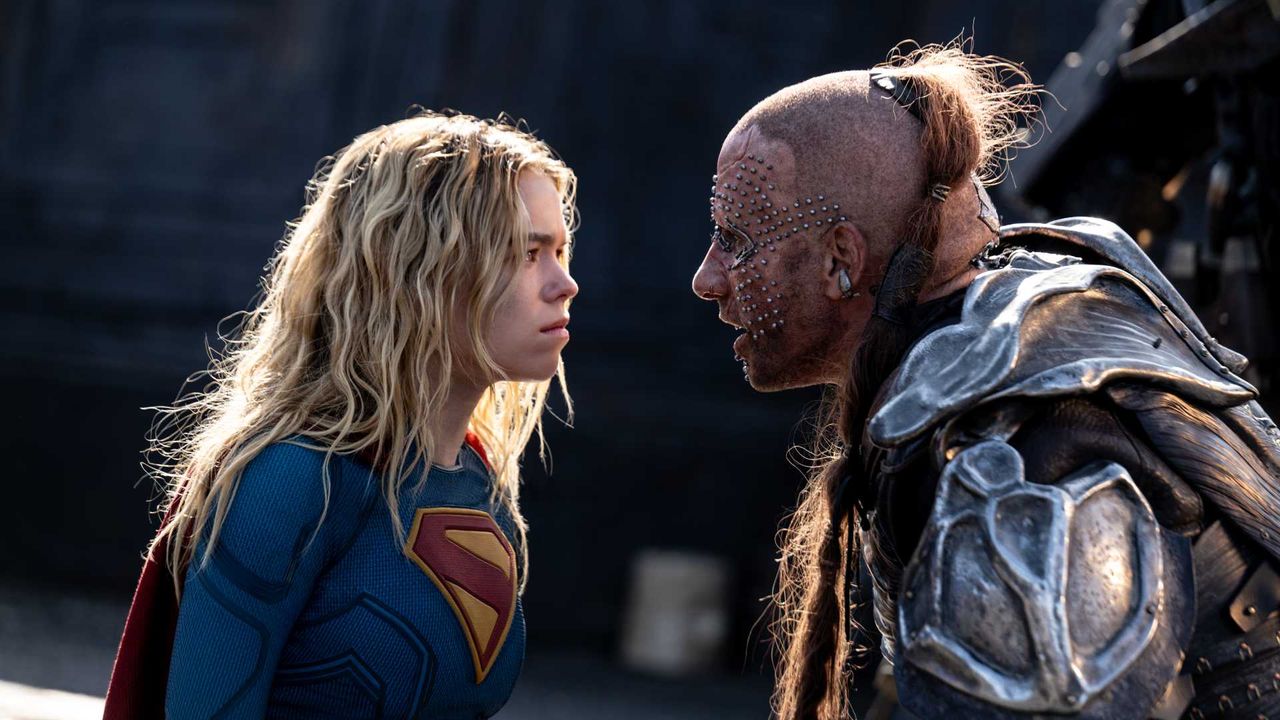 A Novela de Supergirl surpreende com comparações inesperadas com Mad Max