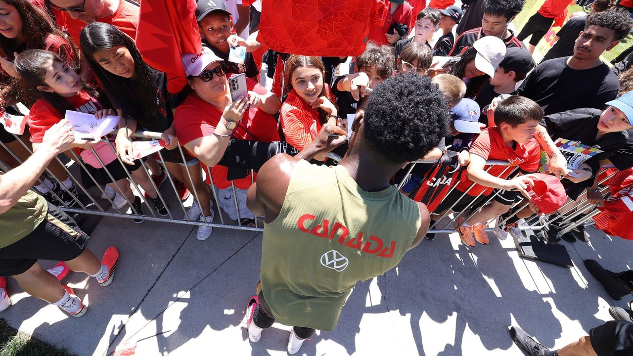 Canadá x Bósnia: Veja como assistir ao Mundial de Futebol de graça