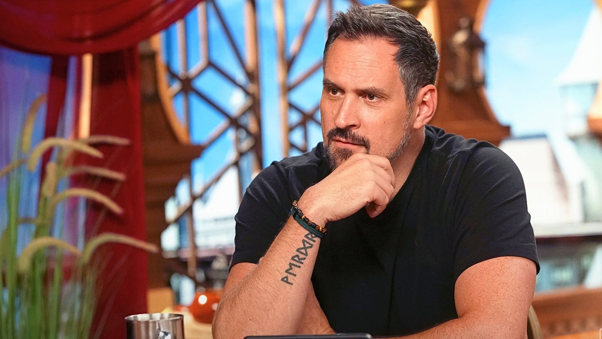 CEO da Critical Role esclarece mal-entendido sobre The Legend of Vox Machina