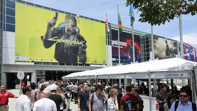 E3: Uma Visão Profunda ao Longo da História