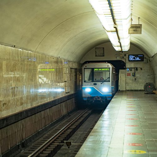 A Cidade Soterraña Reviva: Metro 2039 Chega em Outubro