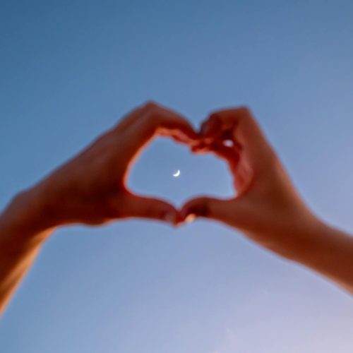 As Sessões de Banho Quentes de Love and Deepspace: Lingering Lust