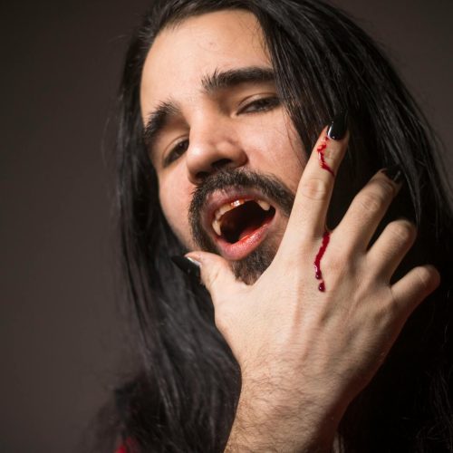 Desvendando os Segredos dos Relíquias em Vampire Crawlers