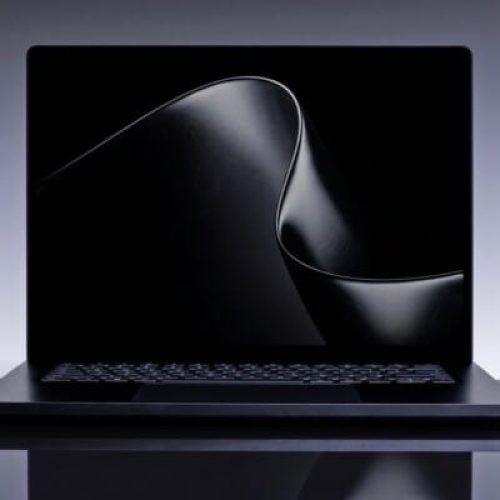 Microsoft lança Surface Laptop Ultra: superpotência com 128 GB de RAM?