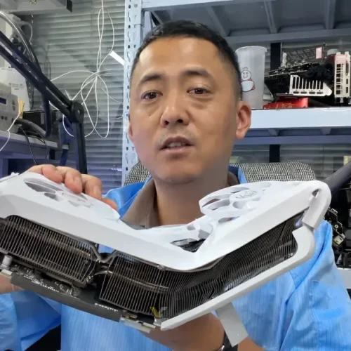 RTX 5060 Ti: Sobrevivente de Colisão