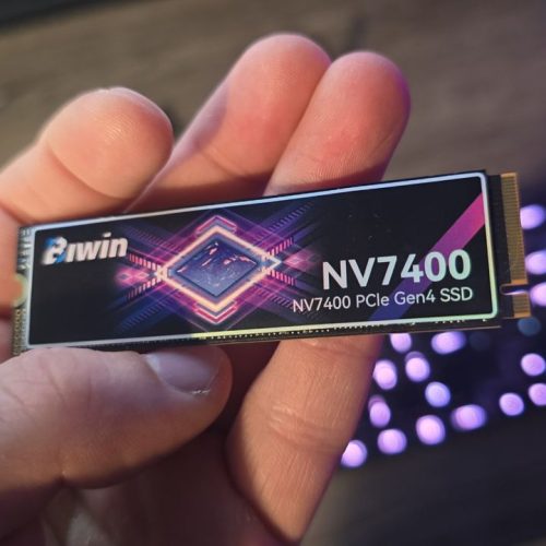 SSD Company Investe Bilhão em NAND Face à Crise de Memória