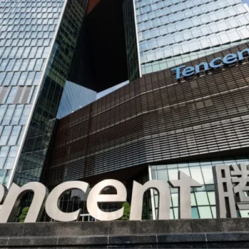 Tencent sai de estúdios de jogos