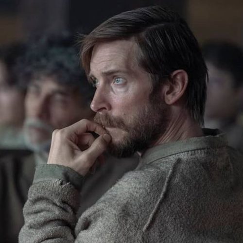 Troy Baker: o Fogo que Arde no Seu Coração